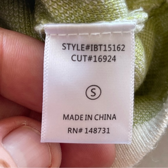 Tara Long Sleeve Checkered Cropped Cardigan Small . - Picture 10 of 11